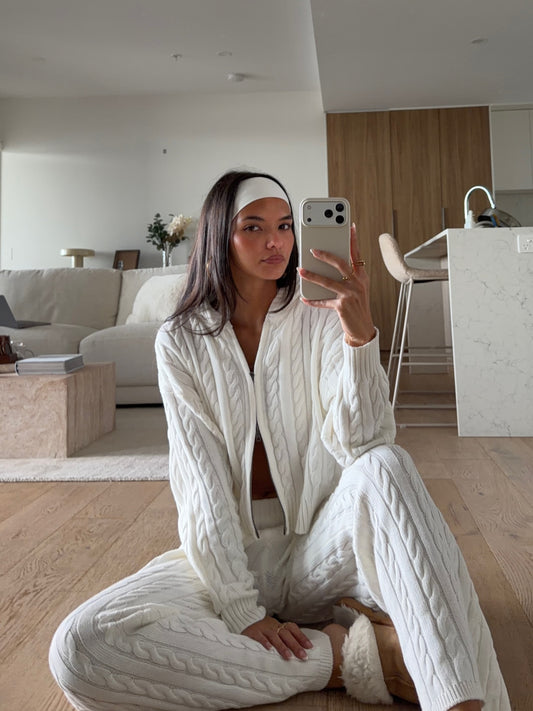 Koanor™ Knit Set
